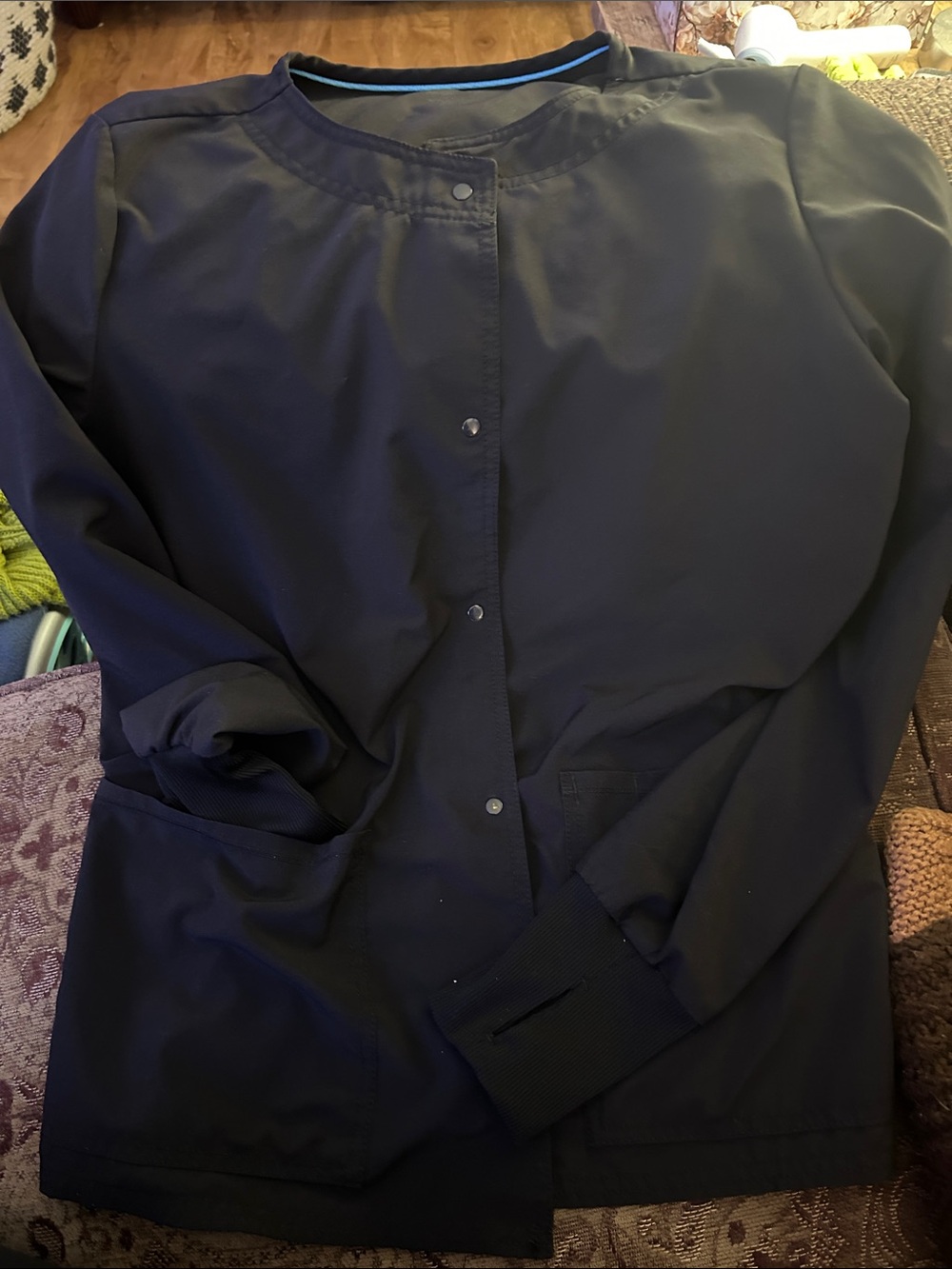 Star Black Scrub Jacket — Medical Warm-Up Coat, Size Medium